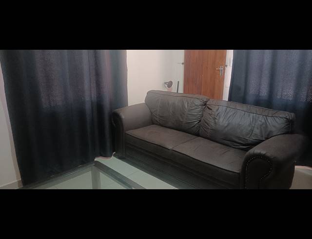 3 BEDROOM FREEHOLD FOR SALE IN WINDMILL PARK